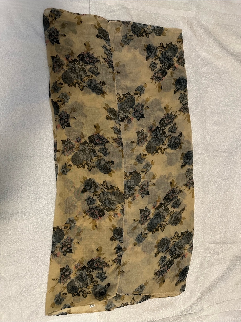 Women’s Beige Floral Print Scarf